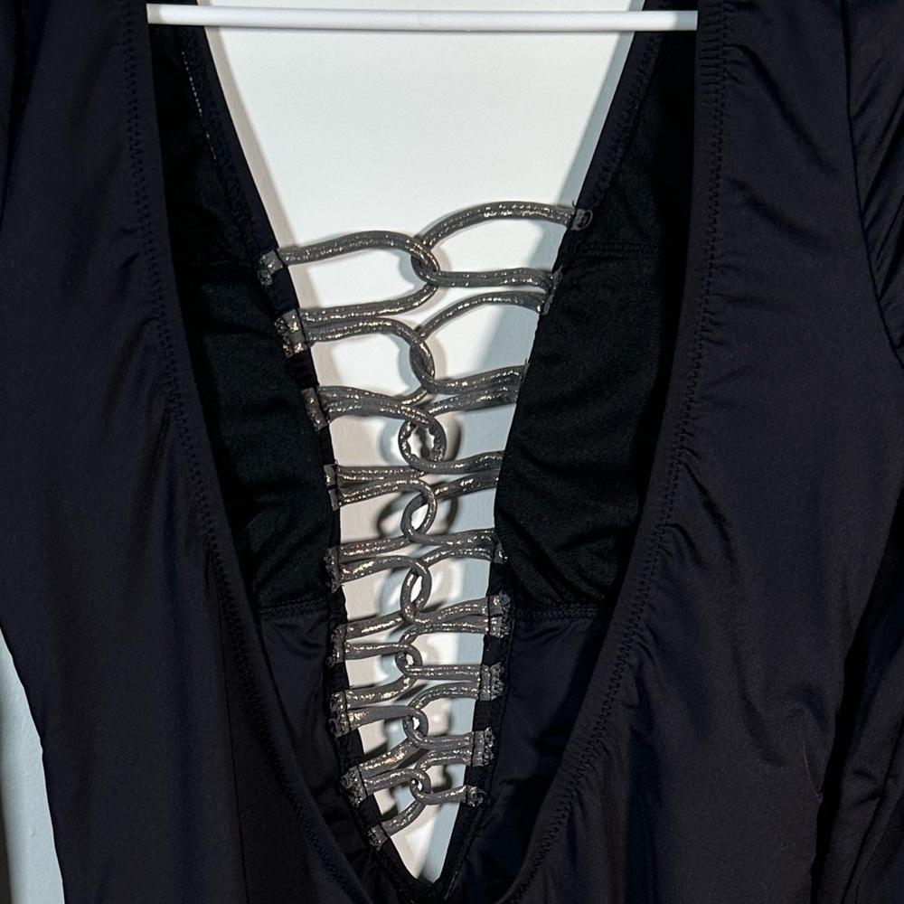 Kenneth Cole One-Piece Swimsuit Plunging Lace-Up Front Long-Sleeve Size L Black - Picture 12 of 14